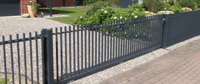 Aluminum Fence Replacement in Kansas City, MO